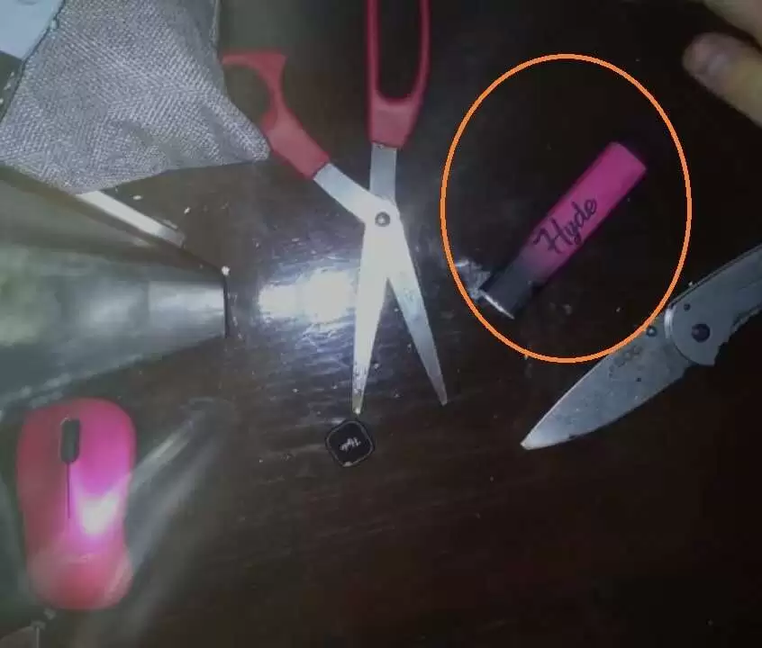 reassemble the hyde edge image