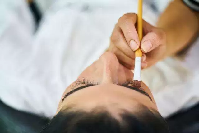 Lady for makeup