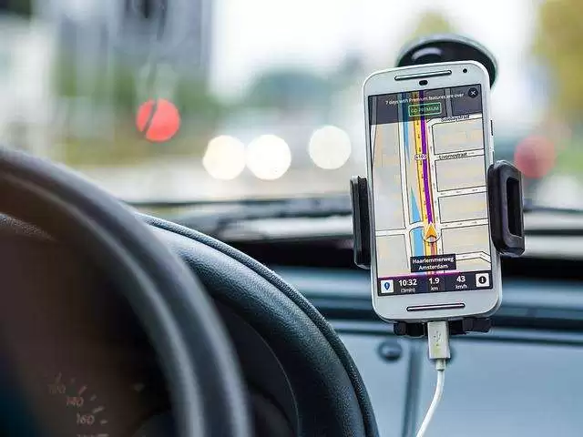 Gps using on car