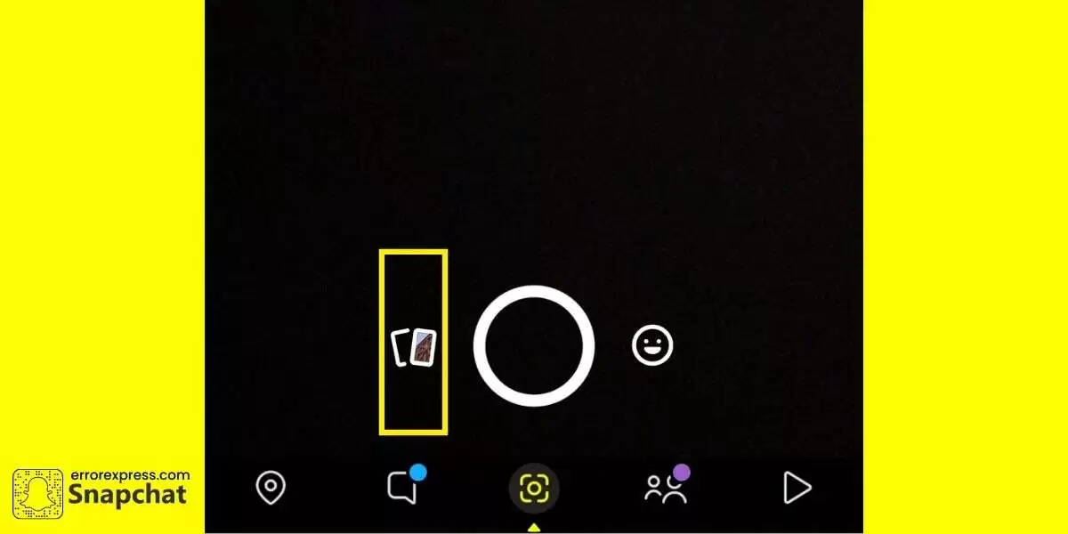 The Memories icon is on the left side of the shutter button