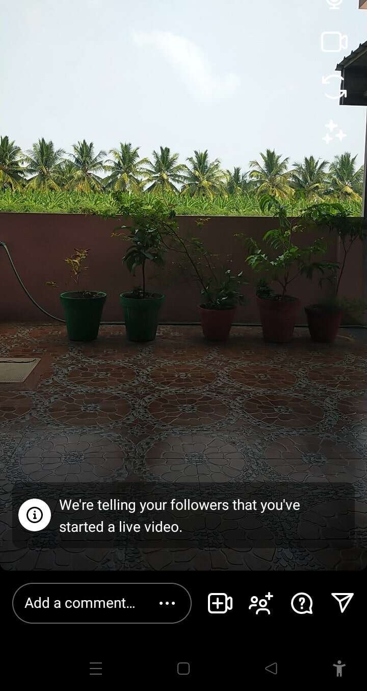 Instagram live interactive video screen